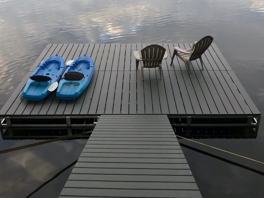 custom docks outdoor living