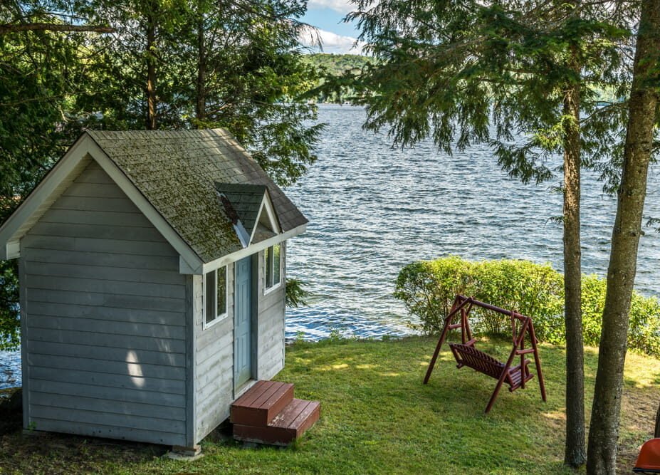 Lakeside Cabins and Sheds